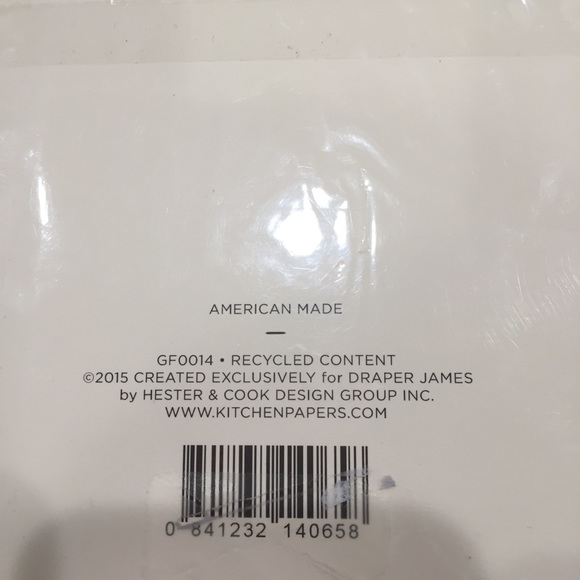 Place Cards by Draper James in Bessie Bow Blue. - Picture 4 of 8